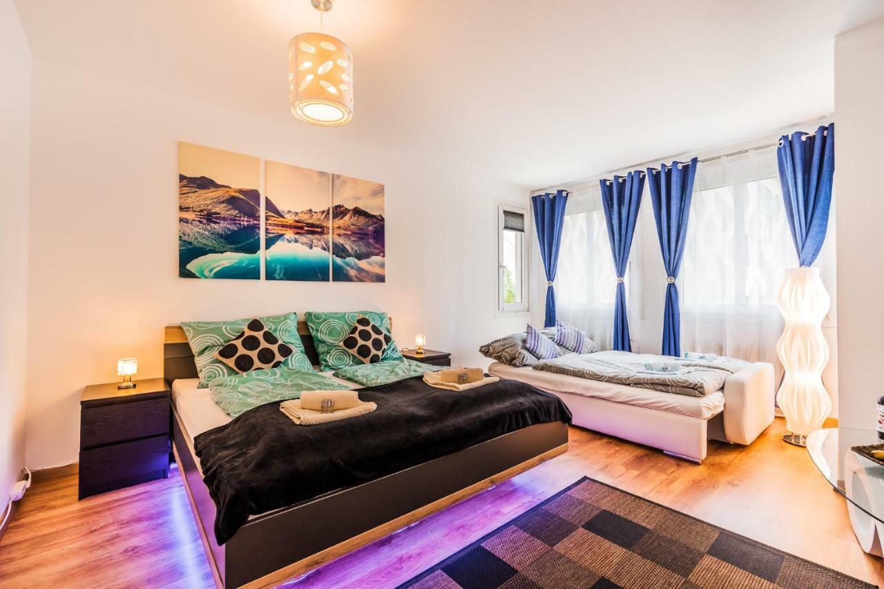 10 Min. Downtown - 2 Bedrooms - Parking Wien Exteriör bild